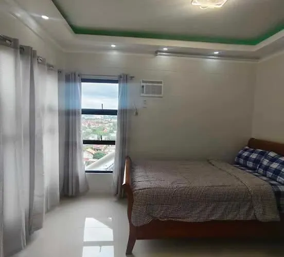 ホテル Cosy Nest Royal Oceancrest Mactan *