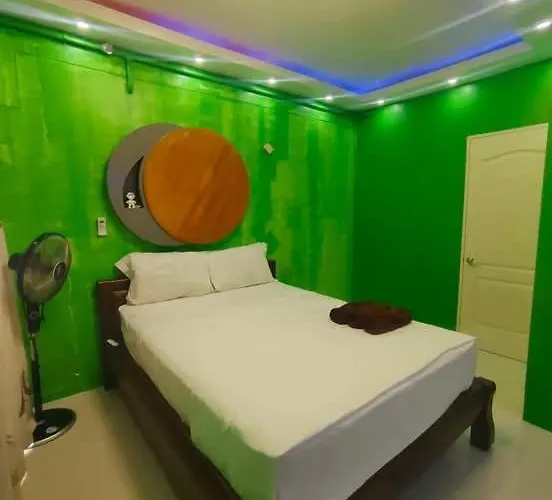 Cosy Nest Royal Oceancrest Mactan ホテル *